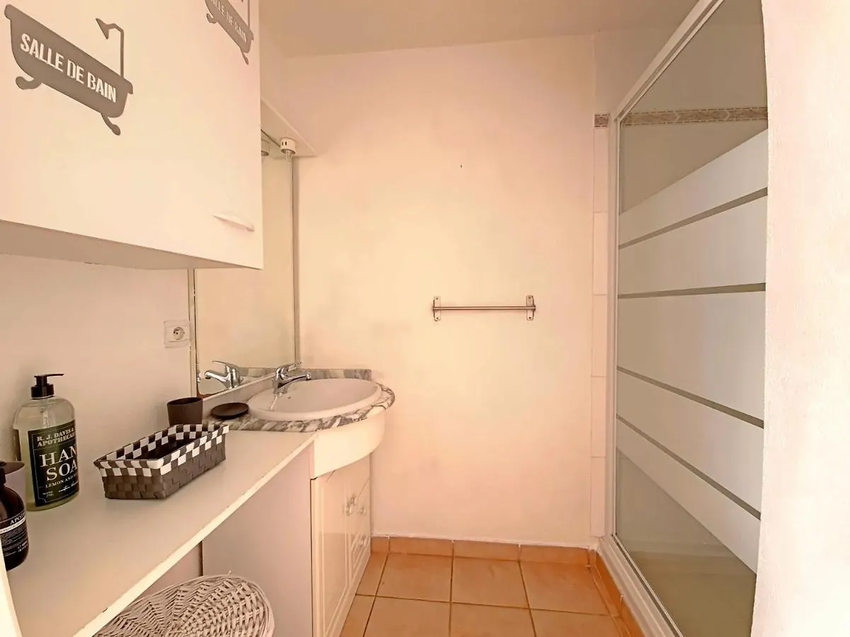 Maison 4 Pers Avec Piscine Et Clim Aux Saintes-Maries-De-La-Mer - Fr-1-475-91 Holiday home